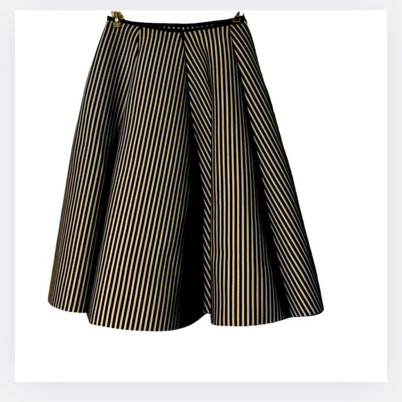 Scuba knit striped circle skirt - Picture 3 of 6